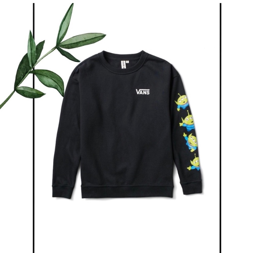 Gently used, excellent condition Vans Toy Story Alien crewneck sweatshirt. RARE!